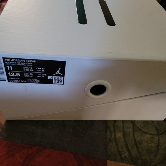 Air Jordan XXXVII main image 4